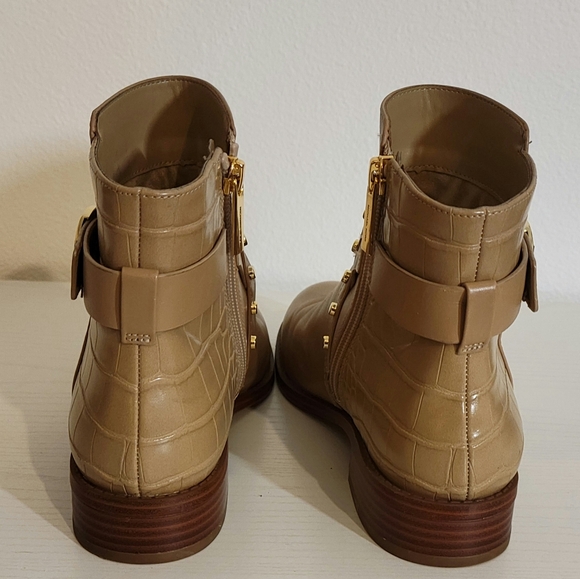 MK Tan Ankle Boots Sz 7 - Picture 4 of 9